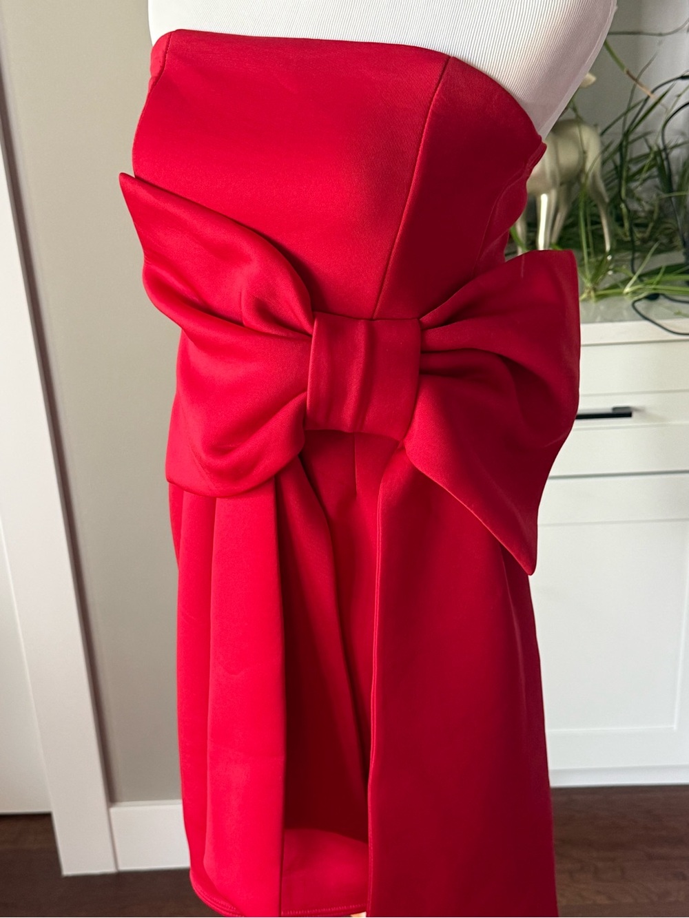 Quiz Size 6 Red Strapless Mini Dress with Statement Bow Stretch America 1776 - Picture 3 of 12